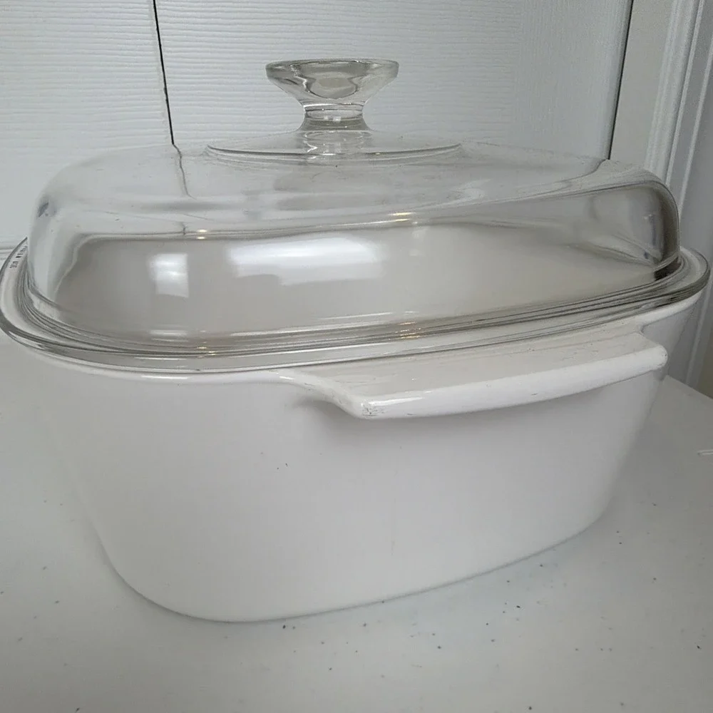 COOKMATES by Corning 5 Quart Covered Casserole KA-DO-5 With Pyrex Lid A12C